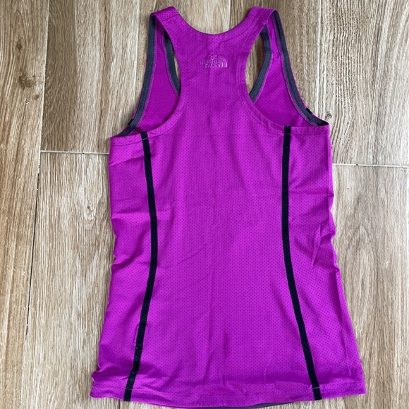 The North Face racer back tank - Picture 2 of 4